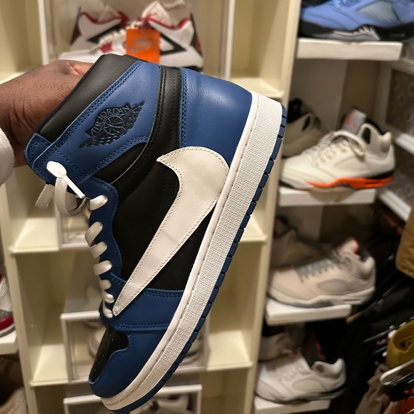 Air Jordan 1 Retro High Dark Marina (Customized) - Picture 6 of 9